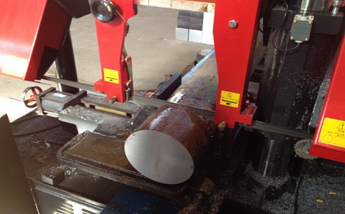 郧阳卧式带锯床加工时出现明显振荡如何排查？